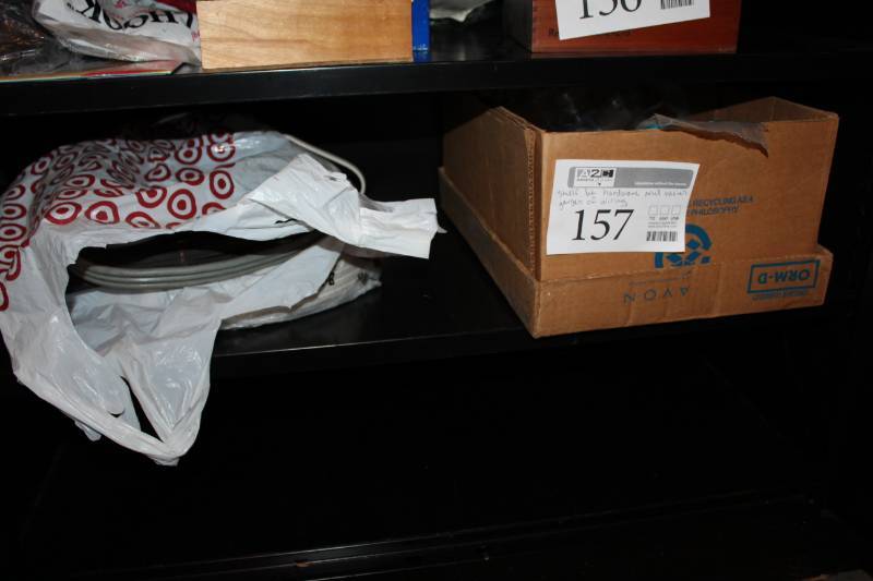 lot 157 image: Hardware, Wiring