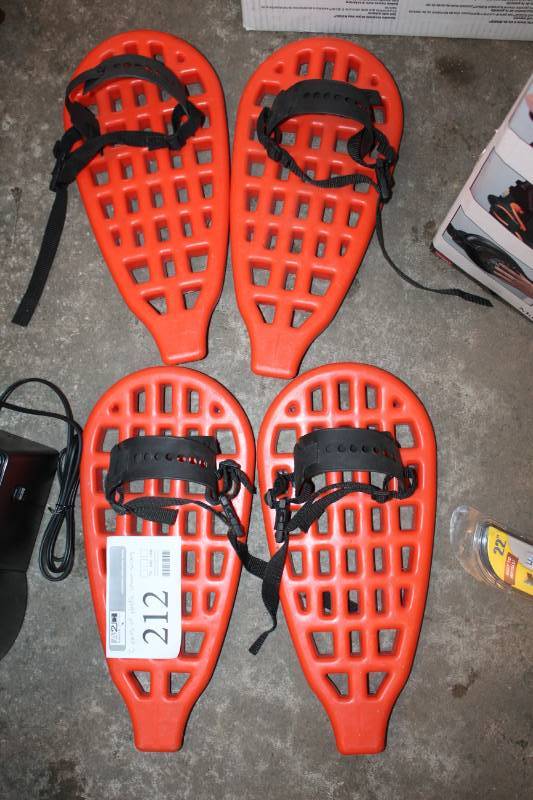 lot 212 image: Lot of (2) Plastic Shoe Shoes