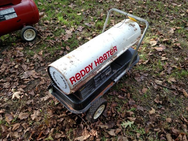 lot 17 image: Reddy Heater 100,000 BTU Heater, Ke...