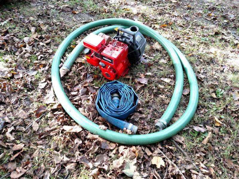 lot 18 image: Homelite 3 hp 2 Water Pump