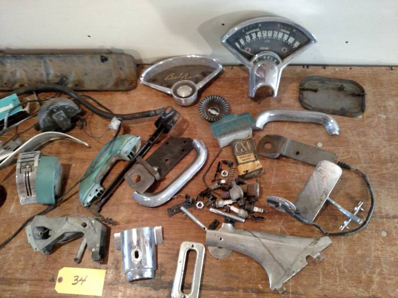 lot 34 image: Asstd 1955-57 Chevy Parts...