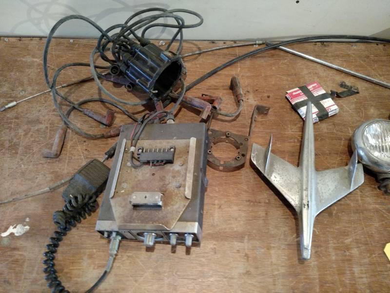 lot 37 image: Asstd Auto Parts & CB Radio...
