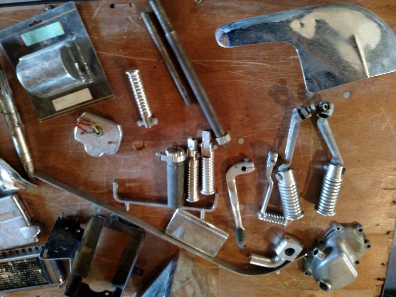 lot 47 image: Asstd Harley Davidson Parts...