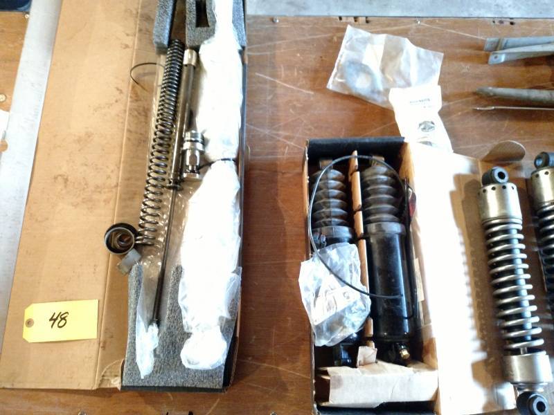 lot 48 image: Asstd Harley Davidson Parts...
