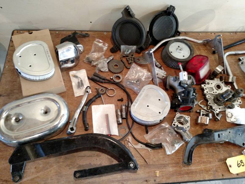 lot 68 image: Harley Davidson 88 cc Twin Cam Tour...