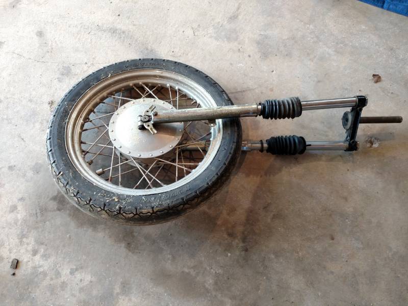 lot 84 image: Harley Davidson Sportster Front End...