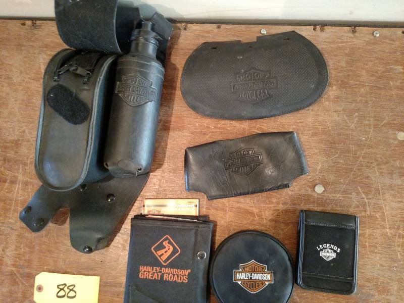lot 88 image: Asstd Harley Davidson Bags...