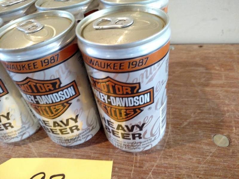 lot 93 image: 6 Pack 1987 Harley Davidson Heavy B...