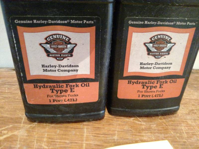 lot 99 image: (2) Pints Harley Davidson Type E Hy...
