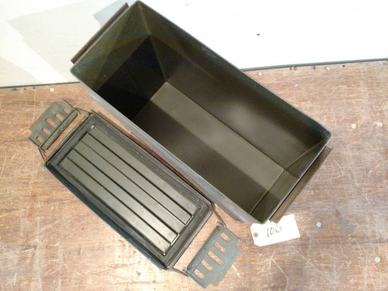 lot 106 image: Ammo Box...