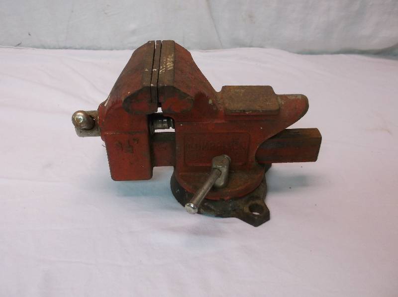 Bench Vice