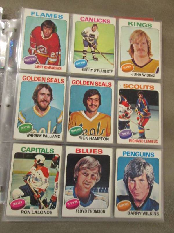 lot 16 image: 1975-76 Topps Hockey Cards...