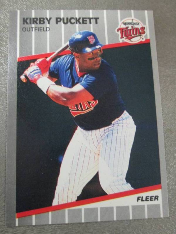 lot 24 image: 30 Kirby Puckett Cards...