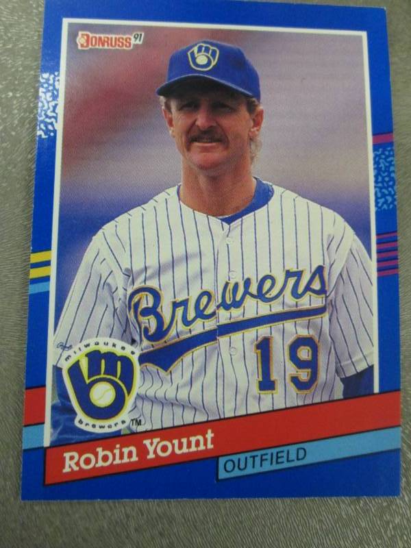 lot 25 image: 75 Robin Yount Cards...