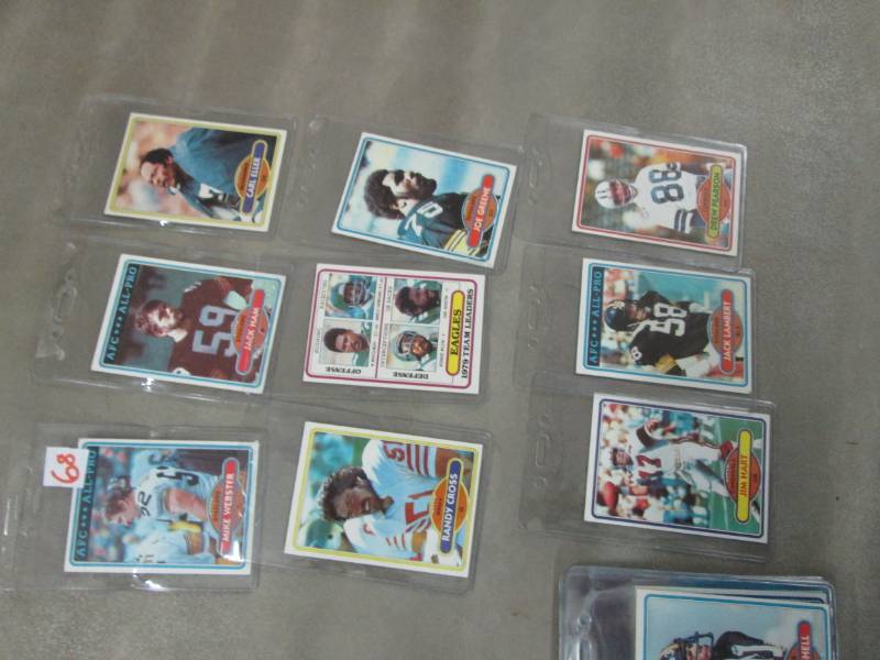 lot 68 image: 20 1980 Topps Football Cards...