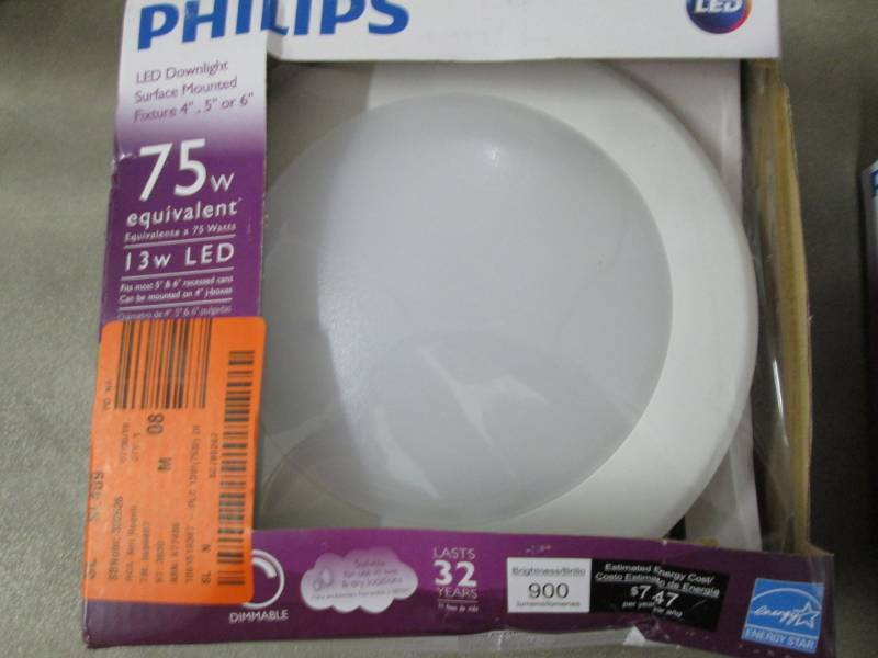 lot 362 image: Philips 75-Watt Equivalent Soft Whi...