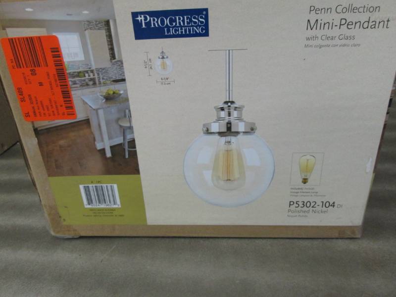 lot 126 image: Progress Lighting Penn 6.88 in. 1-L...