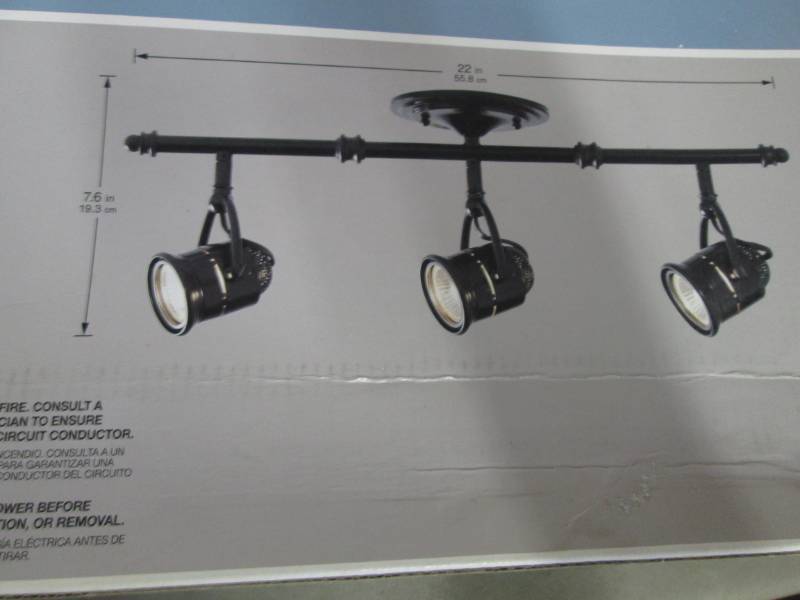 lot 132 image: Hampton Bay 3-Light Antique Bronze ...