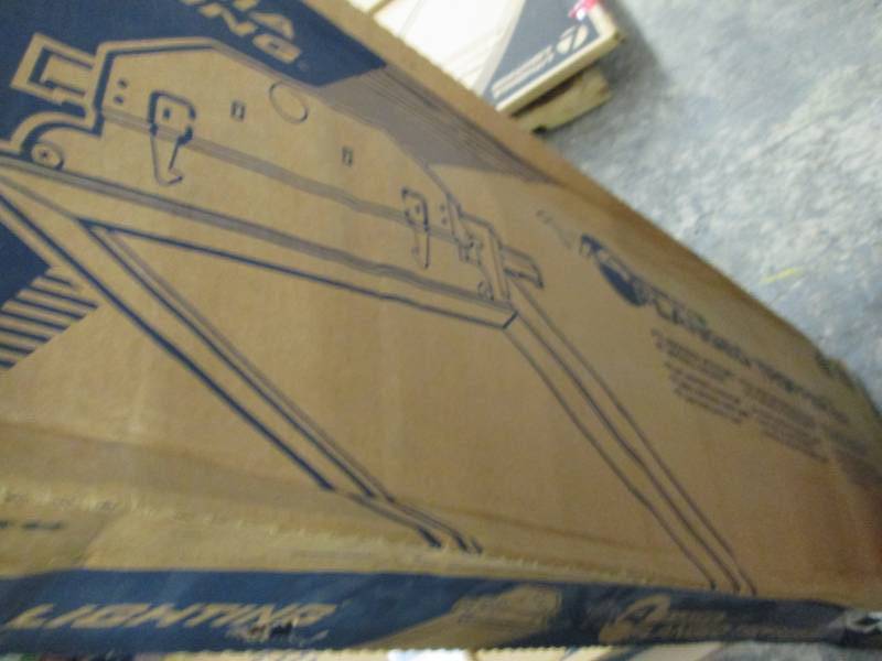 lot 233 image: Lithonia Lighting SP8 F 2 32 A12 12...