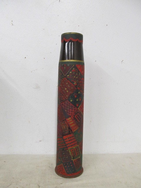 lot 36 image: HUGE Original Vietnam War Trench Art Painted Artillery Shell