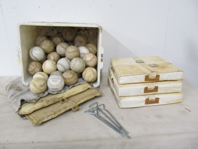 lot 37 image: Large Lot of Softballs wBases