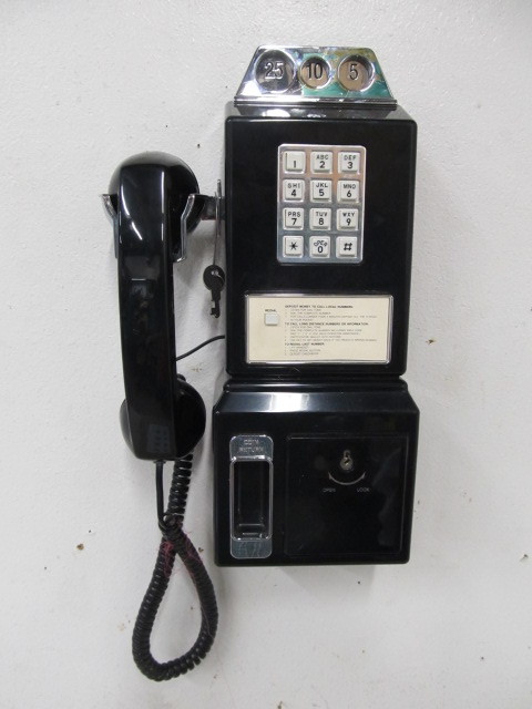 lot 79 image: Vintage Home Payphone