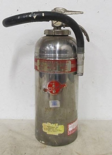 lot 93 image: Vintage Chrome RANDOLPH Fire Extinguisher