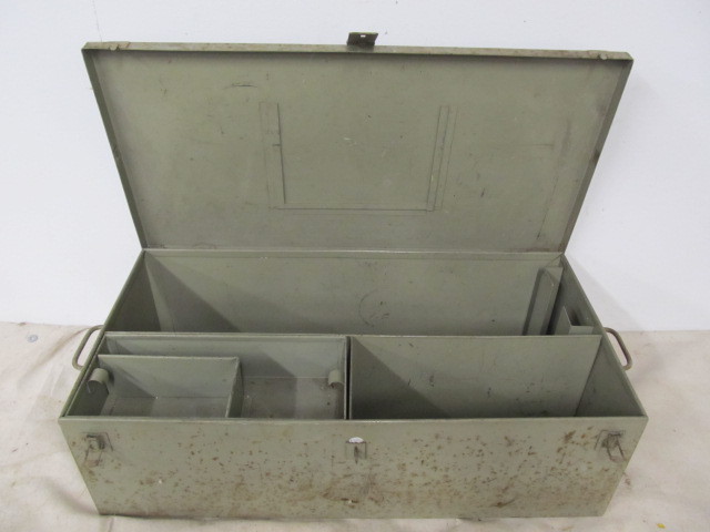 lot 100 image: Vintage Steel IndustrialMilitary Chest wTrays