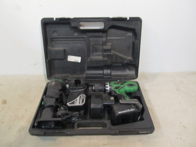 lot 160 image: Working HITACHI Power Drill & Work Light Set