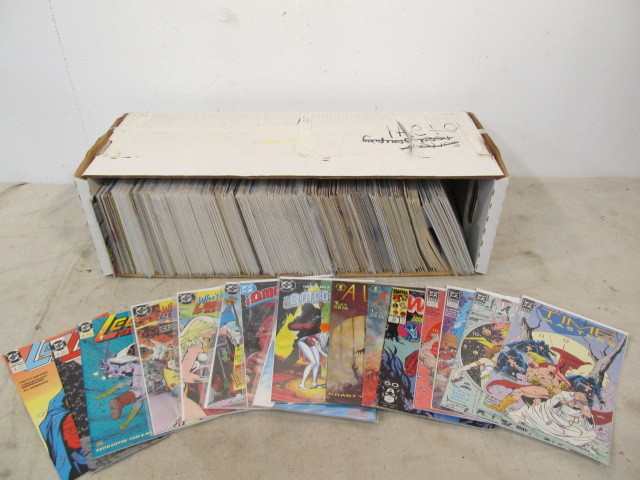 lot 169 image: LARGE Lot of 250 Assorted Comic Books