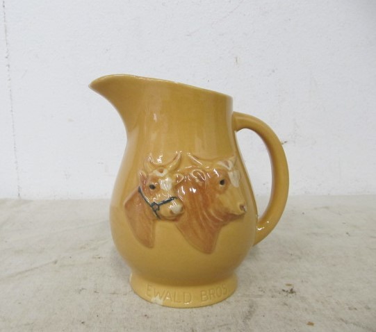 lot 121 image: Vintage Rosemeade EWALD DAIRY Advertising Cream Pitcher
