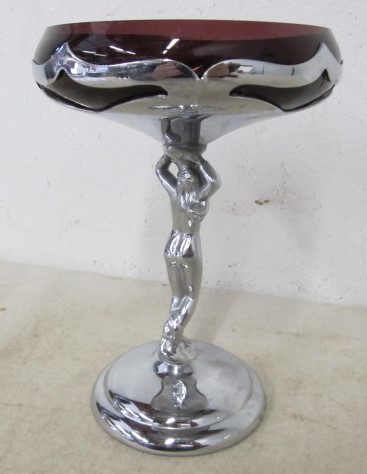 lot 127 image: Beautiful Vintage Deco FARBER BROS Candy Dish