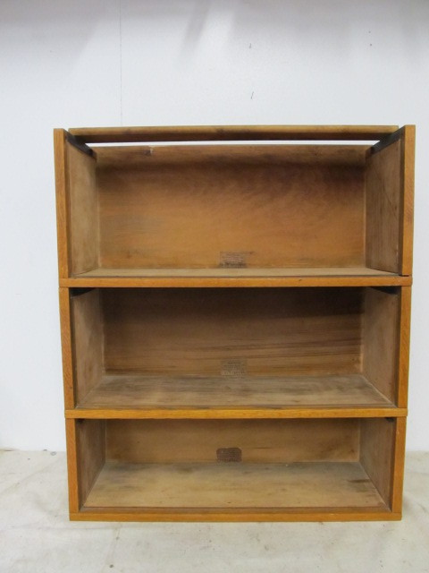 lot 102 image: Matching Set of 3 GLOBE-WERNICKE Quarter Sawn Oak Lawyers Book Case Sections