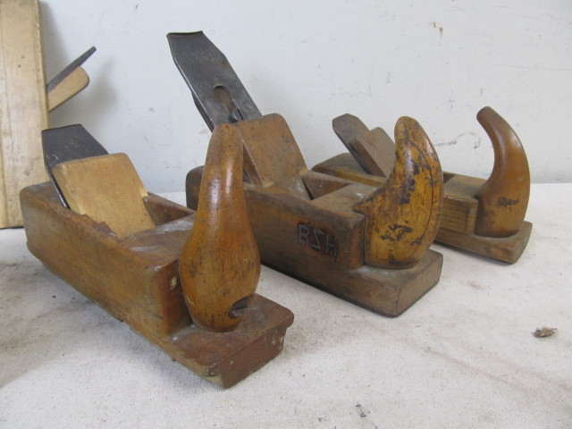 lot 19 image: Fantastic Group of Antique Scandinavian Horned Woodworking Planes etc