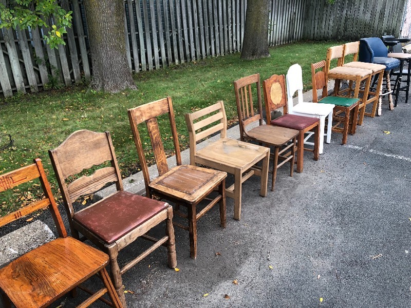 lot 24 image: Large Lot of Assorted Vintage Chairs  TAKE ONLY WHAT YOU WANT