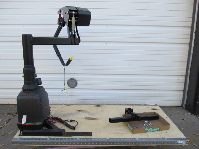 lot 184 image: BRUNO VSL-6000 Curb-Sider Wheelchair  Mobility Scooter Lift