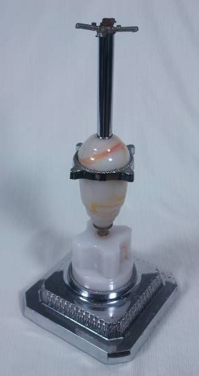 lot 47 image: Vintage Lamp Base