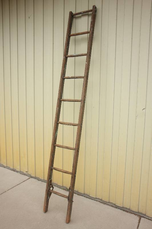 lot 18 image: Tall Wood Ladder
