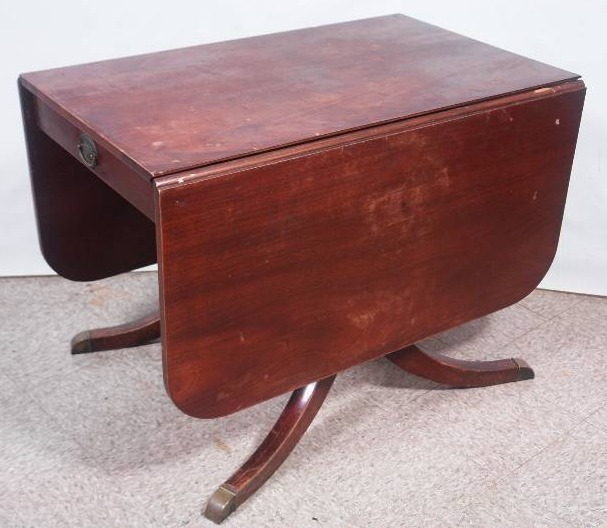 duncan phyfe drop leaf table identification