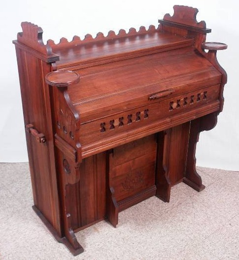 lot 8 image: Organ Cabinet