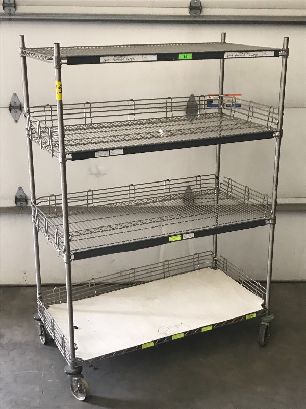 lot 15 image: Metro 24x48 Warehouse Shelf