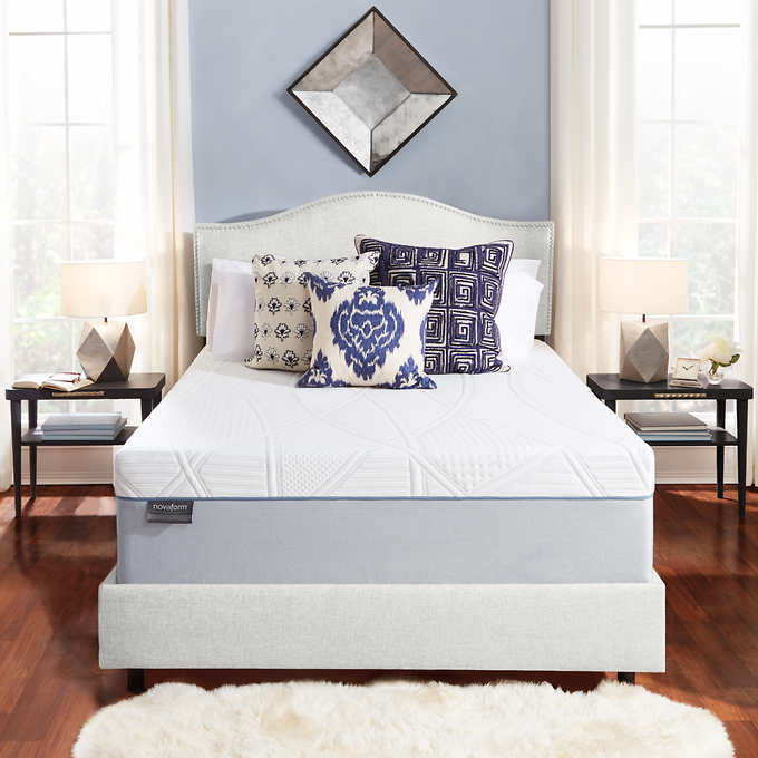 lot 280 image: Novaform 14 Essential Luxe King Mattress, Retail $1,199.99