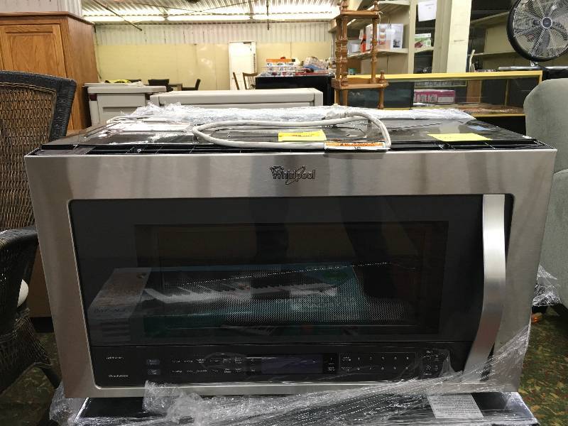 lot 290 image: Whirlpool WMH76719CS OTR Microwave, Retail $589.00