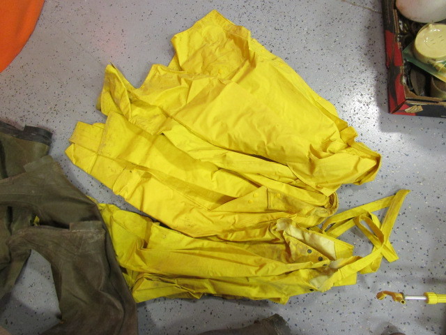 lot 48 image: Rain Gear & Waders