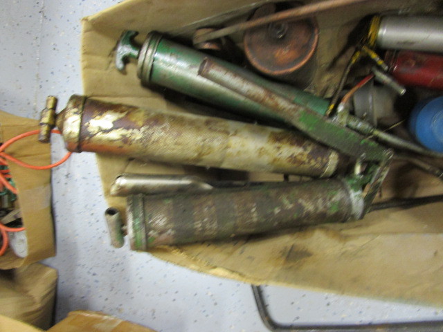 lot 52 image: Grease Guns, Oil Cans, Barrel Pump, Cables