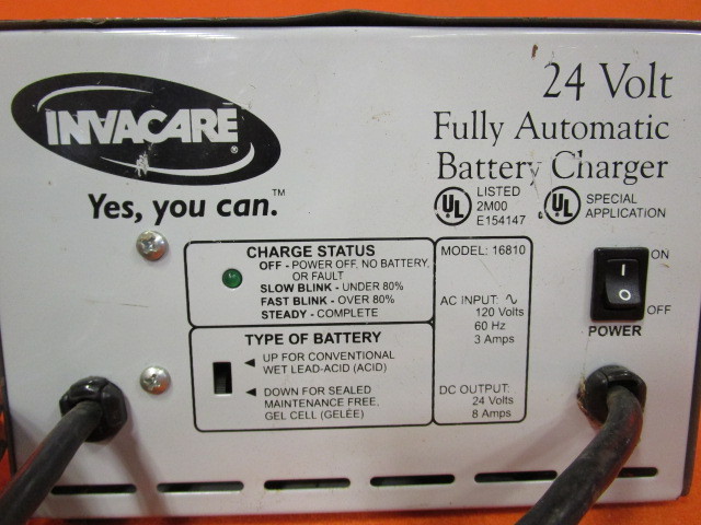 lot 63 image: 24v Golf Cart Charger