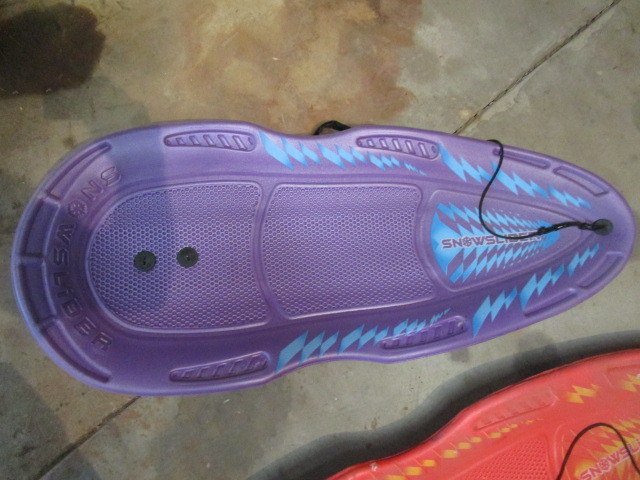 lot 71 image: Snow Sleds