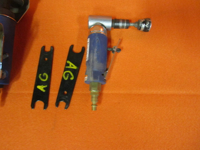 lot 79 image: Air Tools