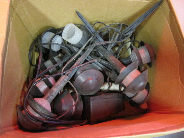 lot 90 image: Gardening Lot & Solar Lighting