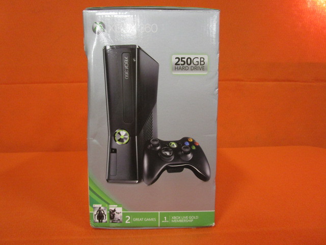 lot 15 image: (New) Xbox 360